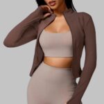 women's slim fit workout jacket, breathable slim fit jacket for women, quick-dry athletic jacket for women, slim fit breathable gym jacket