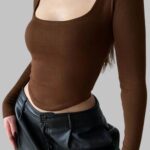 Casual Square Collar Long Sleeve skinny fit t-shirt for women, Streetwear style Square Collar Long Sleeve basic t-shirt, Square Collar Long Sleeve solid color tee, Slim fit Square Collar Long Sleeve t-shirt