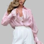 Women's oversized tops for summer casual streetwear look, Trendy oversized top for young women, Comfy and cool oversized top, Oversized street style top for women