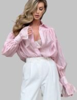 Women's oversized tops for summer casual streetwear look, Trendy oversized top for young women, Comfy and cool oversized top, Oversized street style top for women
