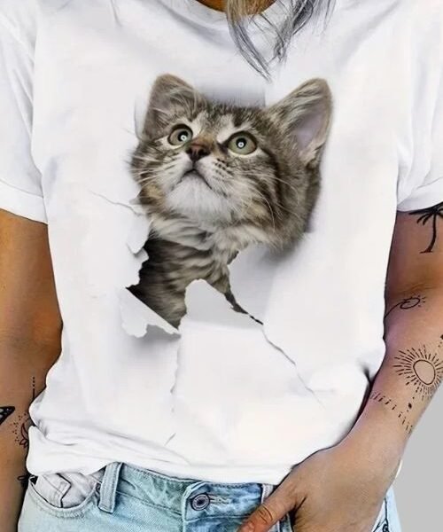Cartoon Cat 2D T-shirt – round neck short sleeve style, Cartoon Cat 2D T-shirt in summer street style, 2D cartoon cat print on casual women's t-shirt, Cartoon Cat 2D graphic tee for women