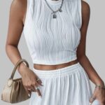 sleeveless mock neck crop top, women’s crop top, trendy crop tops 2025, fashion crop tops for women