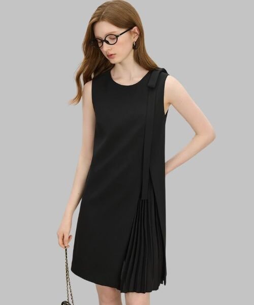 petite dresses for women, textured pleated dress, casual a-line dress, artisan bow dress, petite summer dress, everyday petite dress