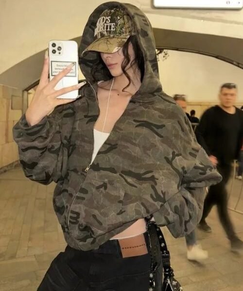 women’s camo zip up hoodie, stylish camo long sleeve hoodie, women’s camouflage hoodie, urban camo zip up sweatshirt hoodie