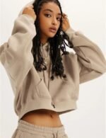 Women’s cropped hoodie, long sleeve crop top hoodie, Oversized crop hoodie for women, Casual streetwear crop hoodie