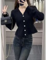 front button knitted sweater