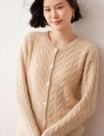pullover cable knit sweater