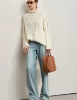 women's turtleneck swaeter