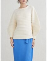 solid color knitted sweater