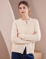 round neck knitted sweater