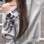 casual oversized graphic tee, graphic long sleeve t-shirt for women, printed long sleeve t shirt, baggy graphic long sleeve t shirt
