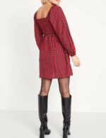 Holiday-ready long sleeve plaid dress for women